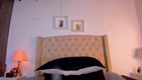 Snapshot of allisson_m chatting on January 16, 2026, 12:09 pm allisson online show from January 16, 2026, 12:09 pm