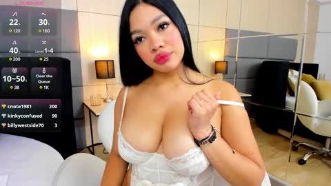 Allisson online show from December 22, 2024, 2:16 pm