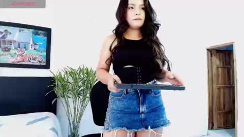 Snapshot of alllhondra chatting on September 20, 2025, 8:43 pm Allhondra online show from September 20, 2025, 8:43 pm