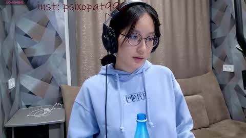 Snapshot of alllinaeve chatting on September 28, 2025, 8:36 pm Alina online show from September 28, 2025, 8:36 pm
