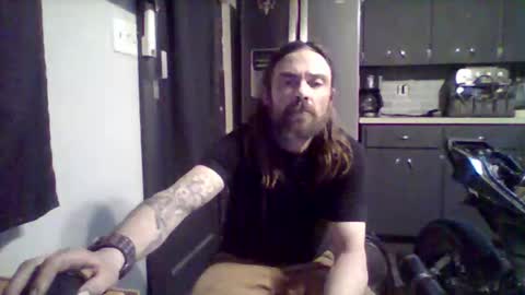 allupinyou1 online show from March 4, 2026, 8:42 am