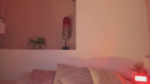 Snapshot of ally_addams chatting on May 9, 2026, 4:50 am Ally online show from May 9, 2026, 4:50 am