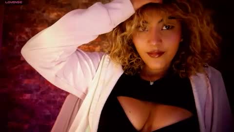 ally_summer online show from November 29, 2025, 4:15 am