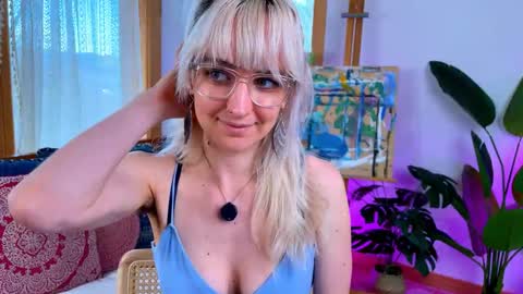 Ally Elliot online show from March 10, 2026, 3:39 pm