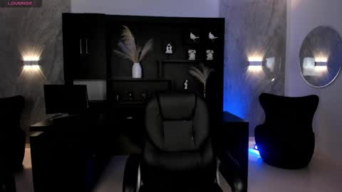 Alisson online show from October 4, 2025, 10:24 am