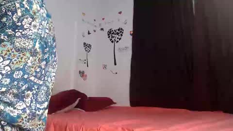Allyka online show from June 9, 2026, 12:33 am