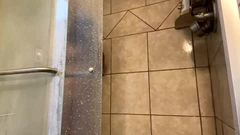 Alma i love it when you call me Big Papa online show from January 31, 2025, 8:12 pm