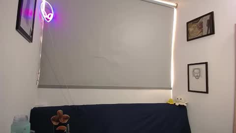 Arhantxa online show from November 22, 2025, 9:36 pm