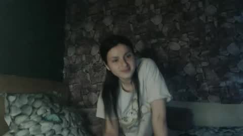 Snapshot of almahhjade chatting on March 27, 2026, 5:45 pm Almah online show from March 27, 2026, 5:45 pm