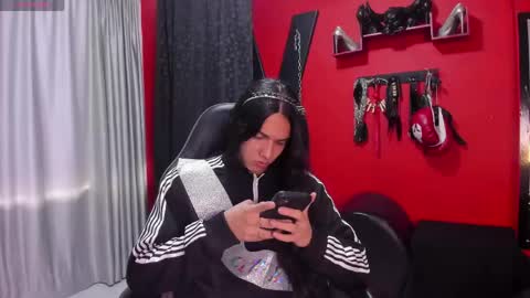 Santy online show from April 15, 2026, 7:58 pm