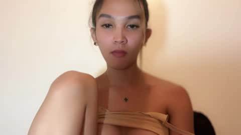 Snapshot of almighty_mariaax chatting on October 5, 2025, 10:13 am larah online show from October 5, 2025, 10:13 am