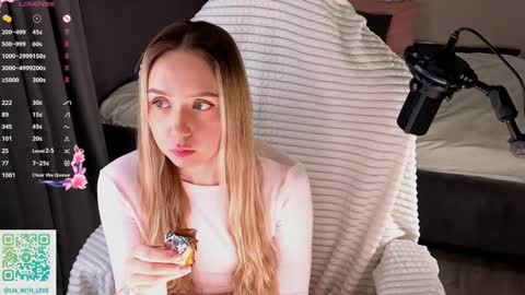 Lia online show from February 14, 2026, 1:13 am