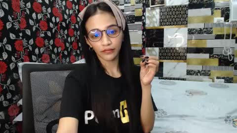 Snapshot of alondra_aleng_ereng chatting on January 12, 2025, 2:35 am Alondra  online show from January 12, 2025, 2:35 am