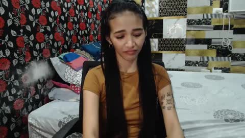 Snapshot of alondra_aleng_ereng chatting on January 15, 2025, 8:16 pm Alondra  online show from January 15, 2025, 8:16 pm