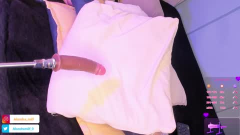 Snapshot of alondra_milff chatting on February 21, 2025, 4:29 am ALONDRAMILF online show from February 21, 2025, 4:29 am