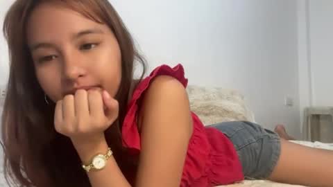 Snapshot of alora_kai chatting on May 16, 2026, 7:27 am alora online show from May 16, 2026, 7:27 am