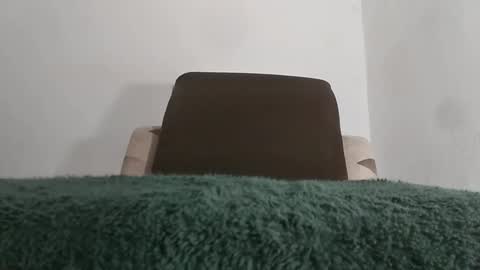 Snapshot of alotofcream chatting on February 12, 2026, 4:29 am alotofcream4u online show from February 12, 2026, 4:29 am