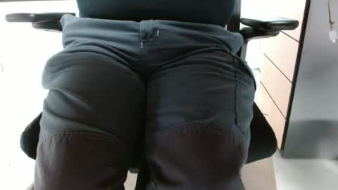 Snapshot of alotofhairpussy chatting on June 22, 2026, 7:16 am alotofhairpussy online show from June 22, 2026, 7:16 am