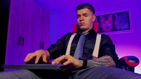 Snapshot of alpha_dominus_ chatting on September 11, 2025, 4:01 am alpha_dominus_ online show from September 11, 2025, 4:01 am