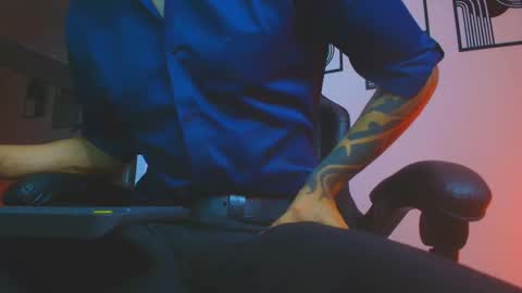 Snapshot of alpha_dominus_ chatting on May 27, 2026, 7:05 am alpha_dominus_ online show from May 27, 2026, 7:05 am