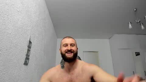 MuscleGod online show from July 8, 2026, 3:27 pm