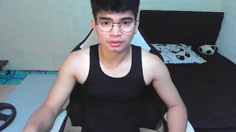 Angelo online show from October 24, 2025, 4:09 am