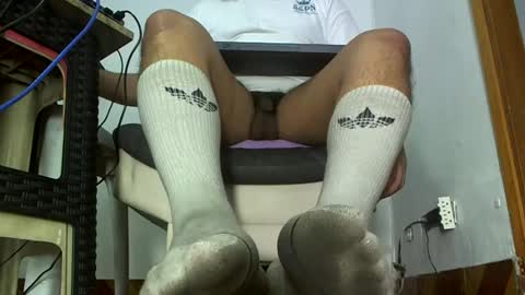 Snapshot of alphacashmaster777 chatting on October 24, 2025, 9:00 pm cashmaster findom online show from October 24, 2025, 9:00 pm