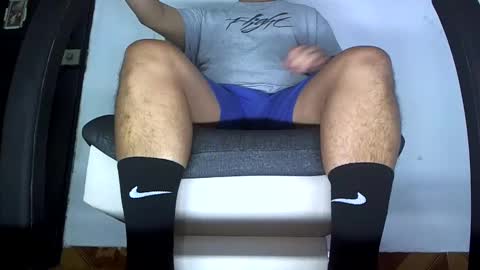 Snapshot of alphacashmaster777 chatting on November 4, 2025, 11:31 am cashmaster findom online show from November 4, 2025, 11:31 am