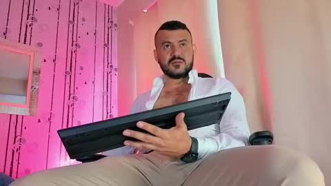 alphadrip online show from October 10, 2025, 1:32 pm