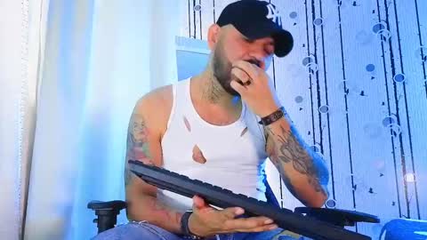 alphadrip online show from November 11, 2025, 12:38 pm