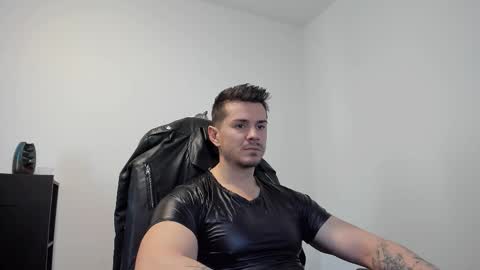 LeatherMaster online show from October 5, 2025, 6:34 am