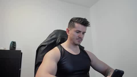 LeatherMaster online show from October 25, 2025, 1:40 pm