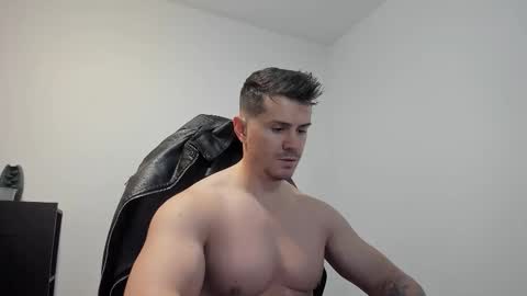 LeatherMaster online show from November 19, 2025, 7:41 am