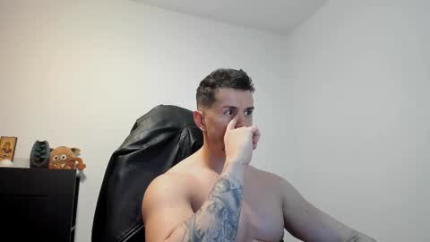 LeatherMaster online show from December 20, 2025, 4:58 pm