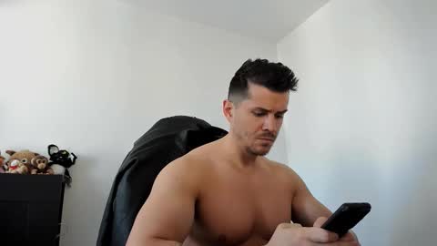 LeatherMaster online show from March 10, 2026, 10:53 am