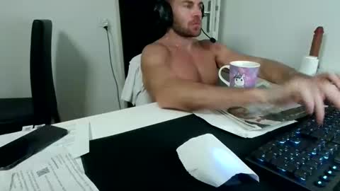 alphah_hunk online show from April 11, 2026, 6:34 pm