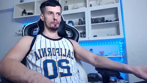 Snapshot of alphamastertodd chatting on February 14, 2025, 12:51 am MasterTodd online show from February 14, 2025, 12:51 am