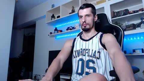 Snapshot of alphamastertodd chatting on October 23, 2025, 1:05 am MasterTodd online show from October 23, 2025, 1:05 am