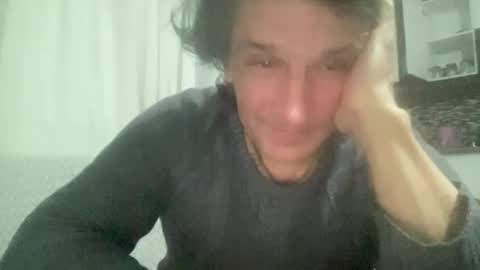 Snapshot of alphandre chatting on January 26, 2025, 3:58 pm AlphAndre online show from January 26, 2025, 3:58 pm