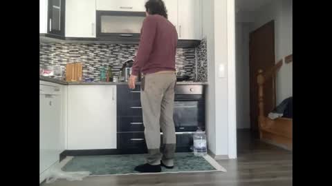 Snapshot of alphandre chatting on February 19, 2025, 6:44 am AlphAndre online show from February 19, 2025, 6:44 am