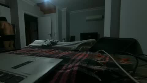 Snapshot of alphandre chatting on April 13, 2026, 6:24 pm AlphAndre online show from April 13, 2026, 6:24 pm