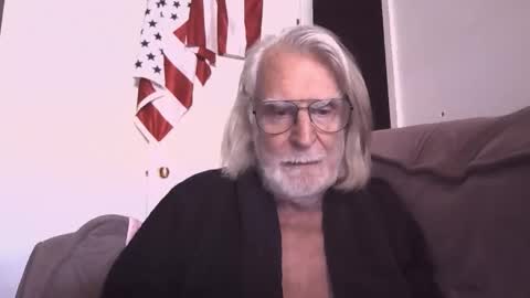 AlphaUniform online show from March 4, 2026, 3:40 pm