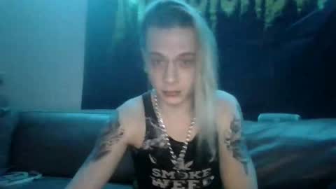 altboy010 online show from April 2, 2026, 8:28 pm