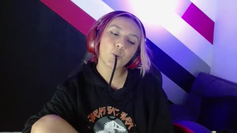 Snapshot of alterego1__ chatting on March 11, 2025, 8:53 pm Alter online show from March 11, 2025, 8:53 pm