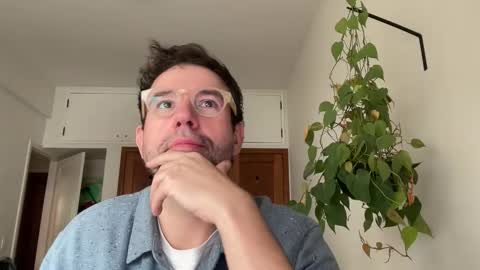 Snapshot of alto1e90br chatting on March 10, 2026, 2:33 pm alto1e90br online show from March 10, 2026, 2:33 pm