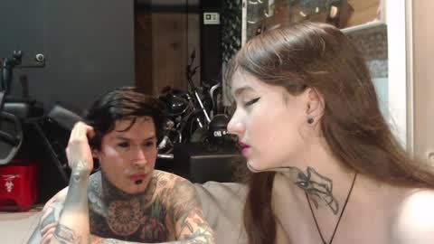 Snapshot of alucardcarmilaa chatting on September 11, 2025, 4:01 am Alucard  Carmila online show from September 11, 2025, 4:01 am