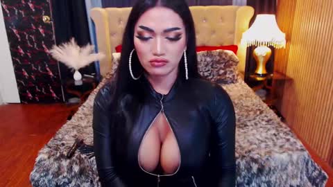 Snapshot of alurajhenson chatting on March 3, 2025, 9:59 pm Alura Jhenson online show from March 3, 2025, 9:59 pm