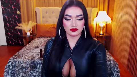 Snapshot of alurajhenson chatting on September 12, 2025, 7:14 pm Alura Jhenson online show from September 12, 2025, 7:14 pm