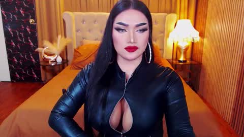Snapshot of alurajhenson chatting on September 18, 2025, 1:51 am Alura Jhenson online show from September 18, 2025, 1:51 am