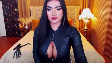 Alura Jhenson online show from November 15, 2025, 1:47 am